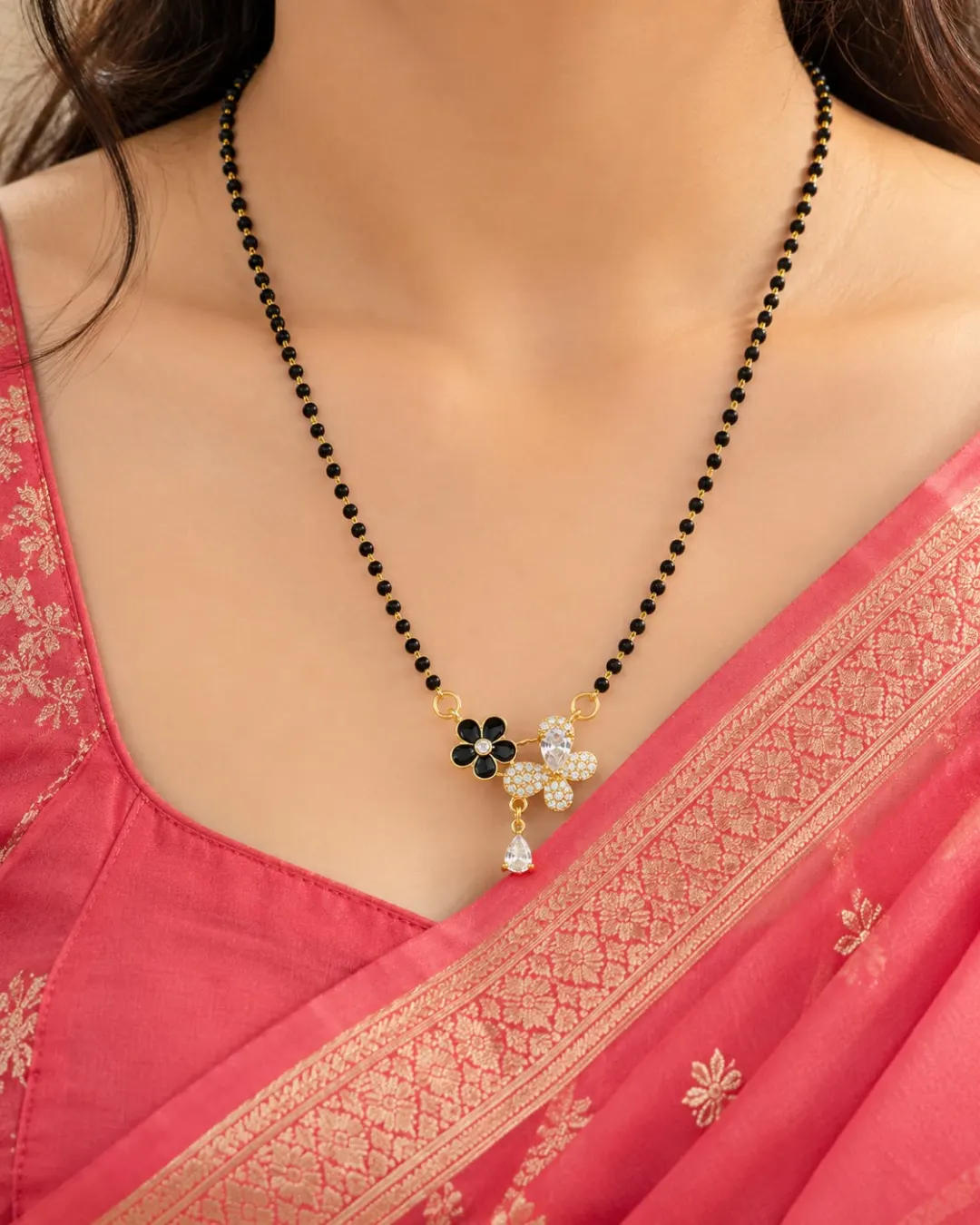 BLACK FLORAL CRYSTAL MANGALSUTRA