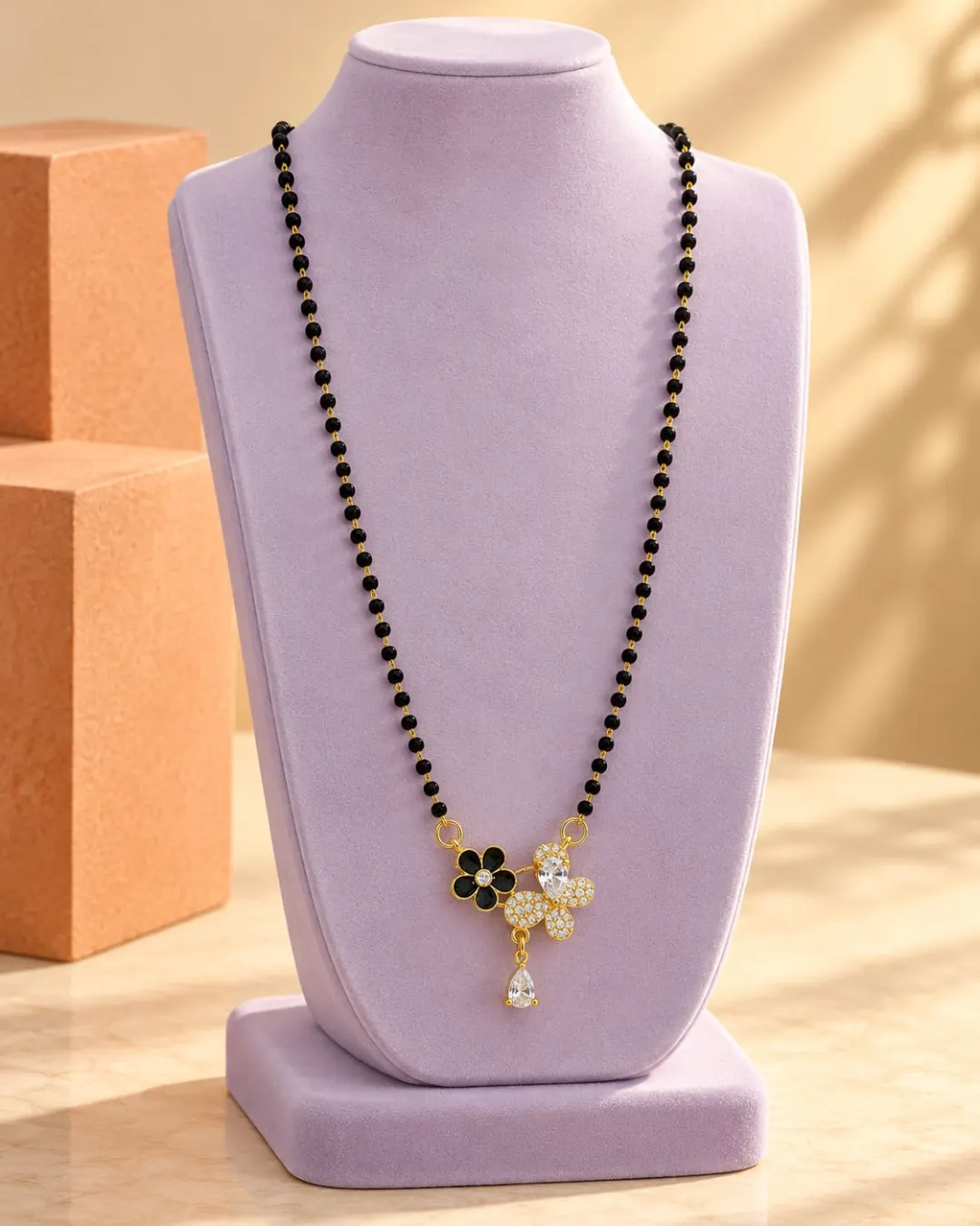 BLACK FLORAL CRYSTAL MANGALSUTRA