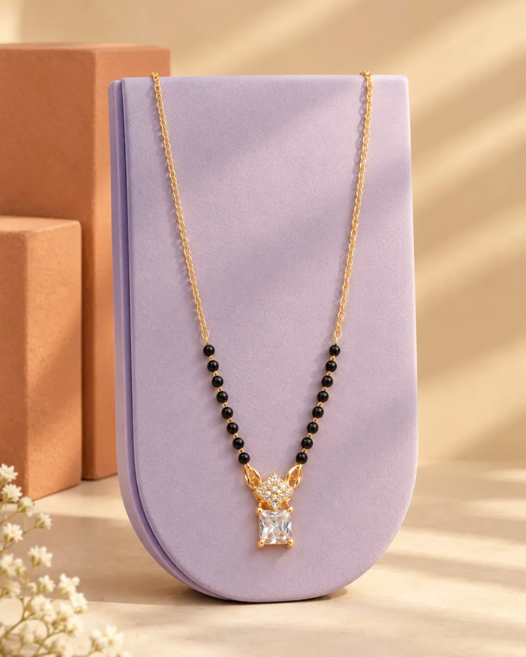 ROYAL DIAMOND CHARM MANGALSUTRA