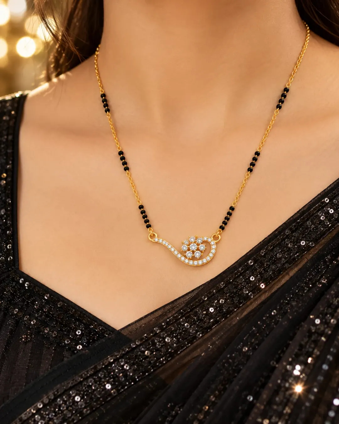 GOLDEN FLORAL SPARKLE MANGALSUTRA